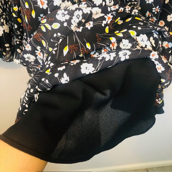 Parker Mini Dress with Flare Sleeves & Floral Neck Collar Black Size S - Picture 7 of 11